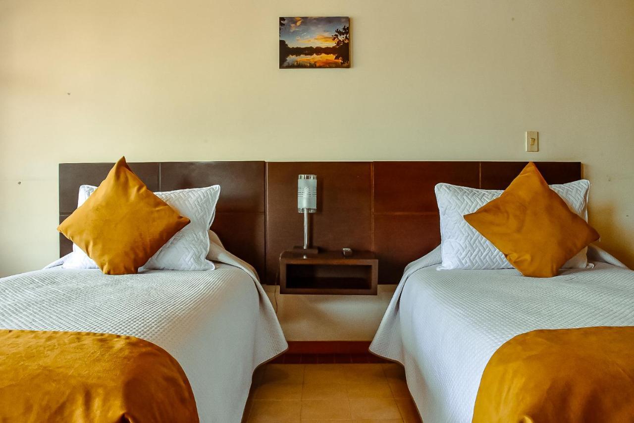 Hotel Villa Vianney Paipa Exteriér fotografie